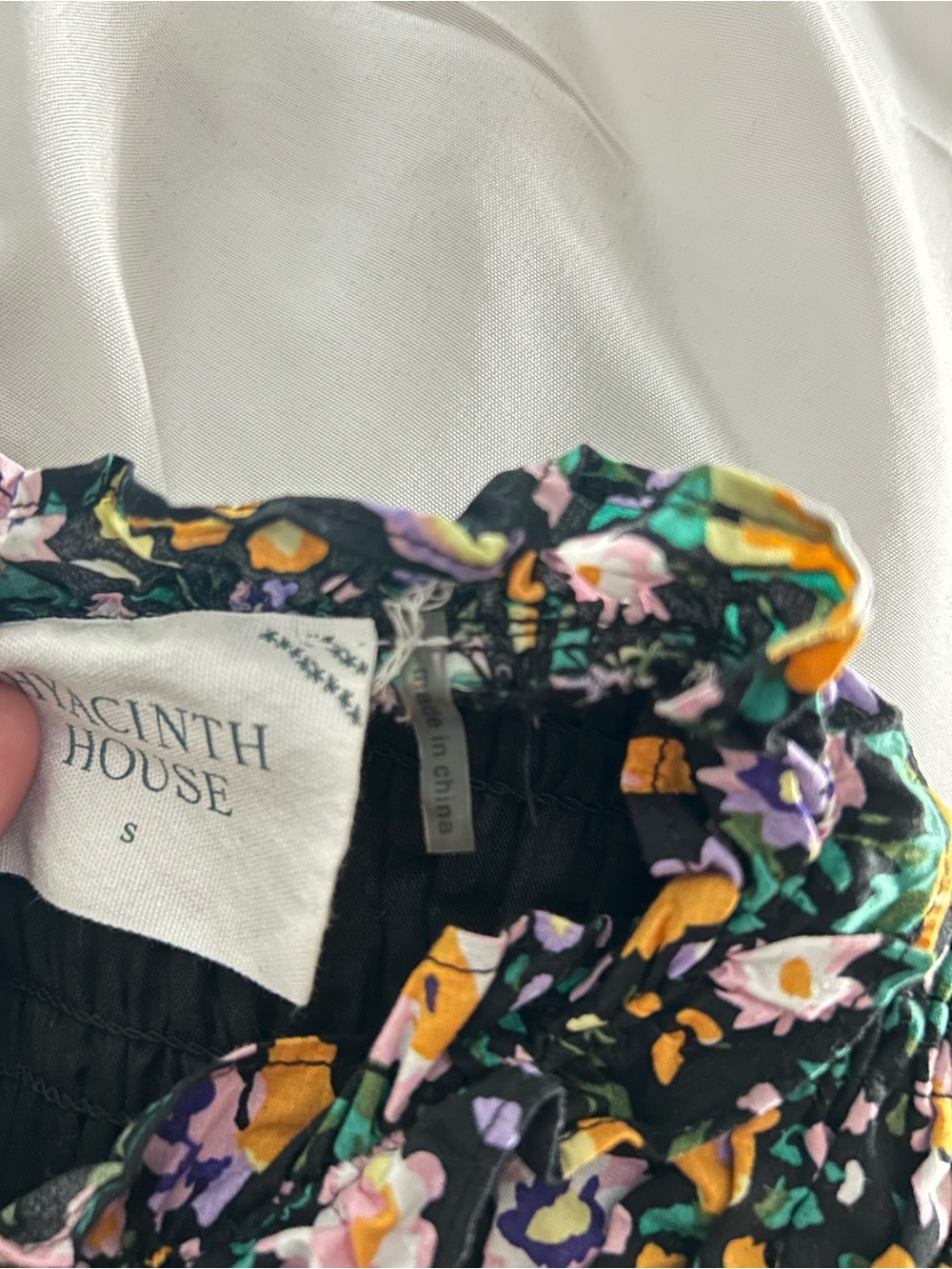 Tuckernuck Hyacinth House Samantha Dress S Black Floral Smocked Midi Puff Sleeve - Picture 8 of 10